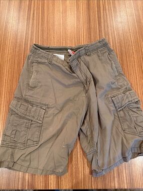 Nike Men's Cargo Shorts - Olive